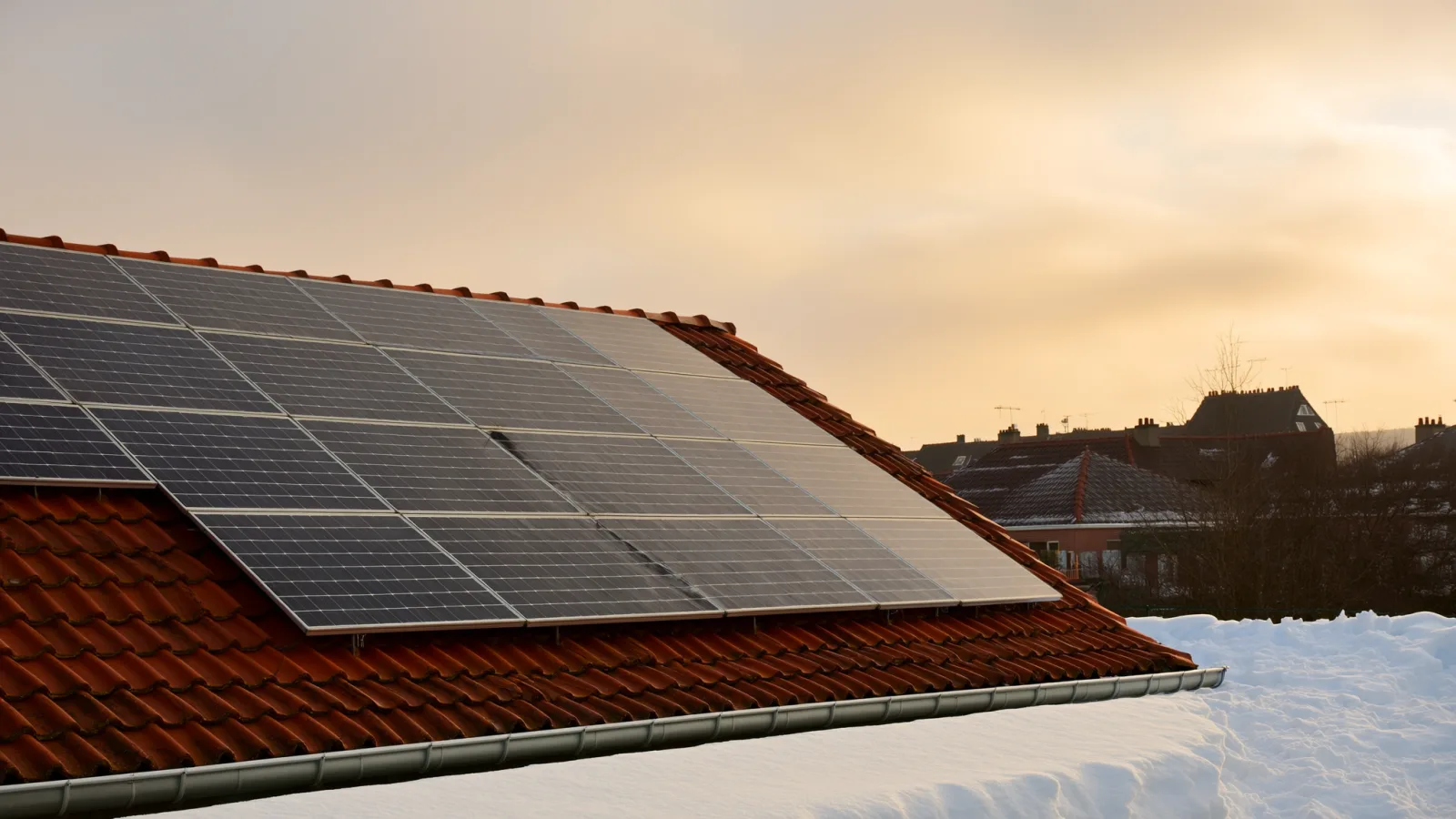 Zonnepanelen lage instraling winter: welk merk